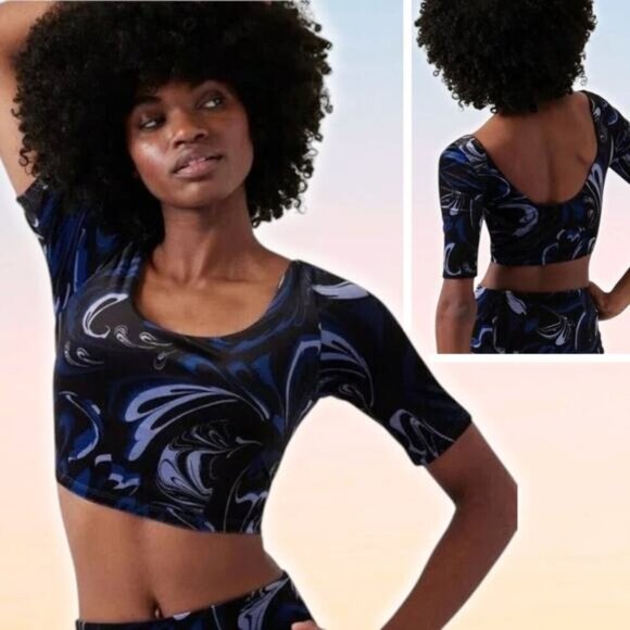 NWT ATHLETA Exhilarate Velvet Crop Top Bra A-C Sz Medium In Agate Paisley Black - Picture 1 of 6